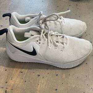 Nike Zoom Hyperace 2 Volleyball Sneakers
